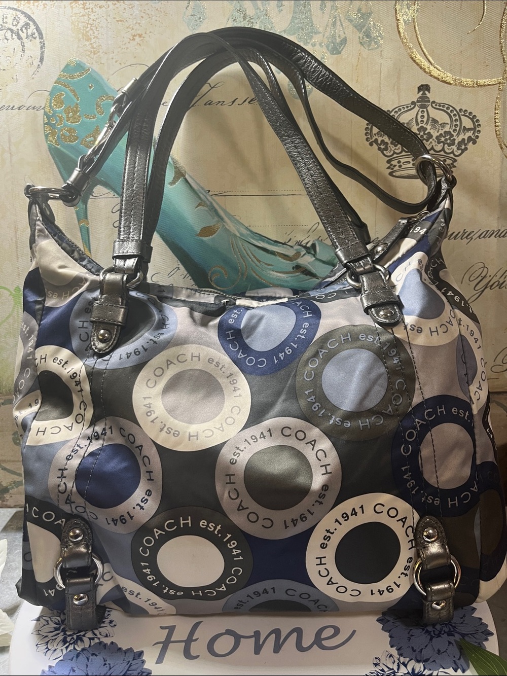 Coach Poppy Circle Print Shoulder Bag crossbody/shoulder bag